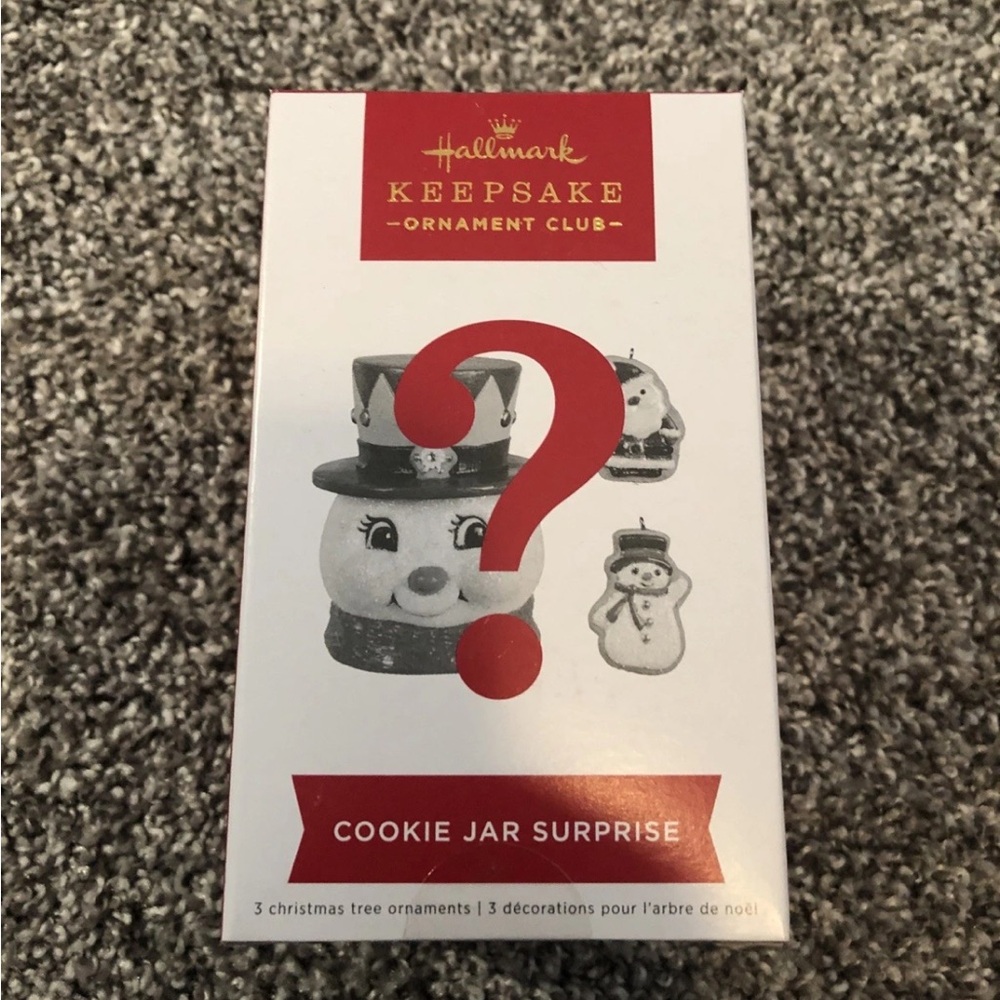 Hallmark 2022 Cookie Jar Surprise Ornament - NEW
